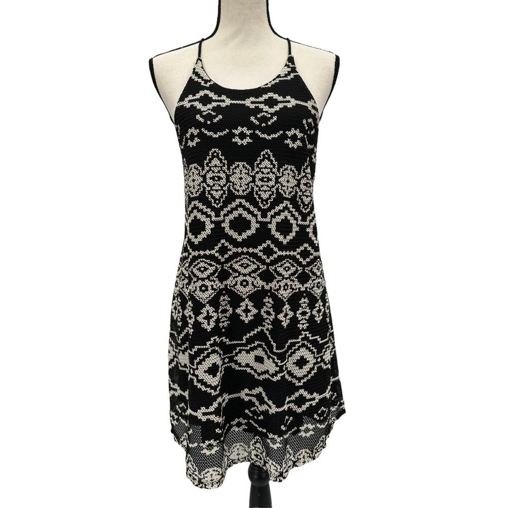 Staring At Stars Urban Outfitters Black and White Racer Back Tank‎ Dress Small